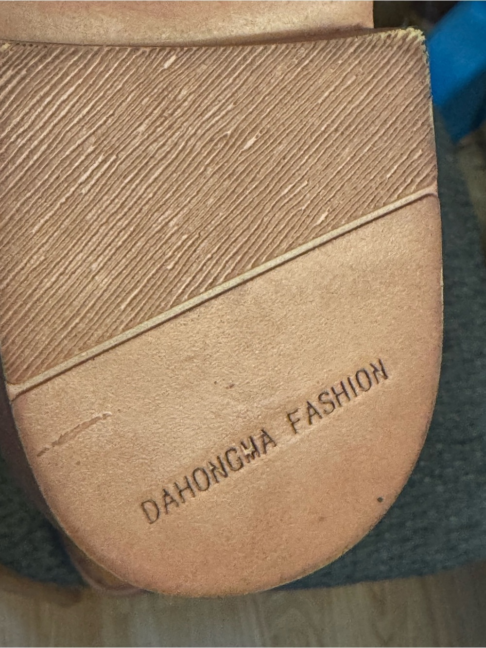 Dahongma Fashion Brown Round Toe Ostrich Pattern Women’s Zip Up Western Boots - Picture 15 of 15